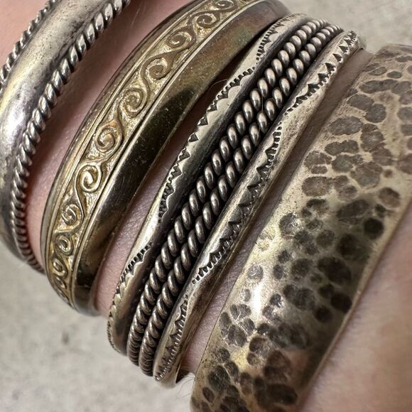 Vintage Lot Of 4 Solid Sterling Cuff Bracelets - Picture 3 of 14